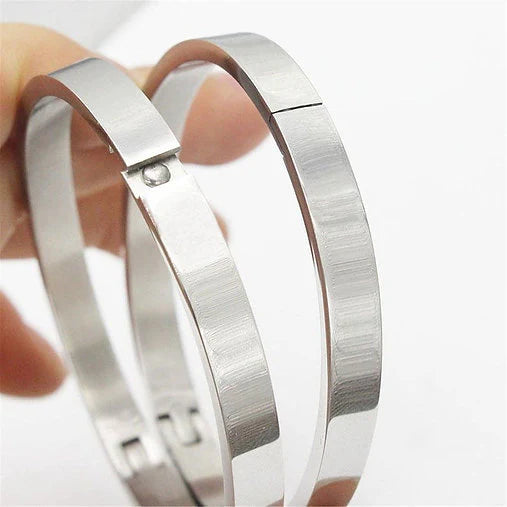 Women's Cuff Full Round