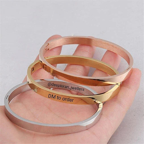 Women's Cuff Full Round